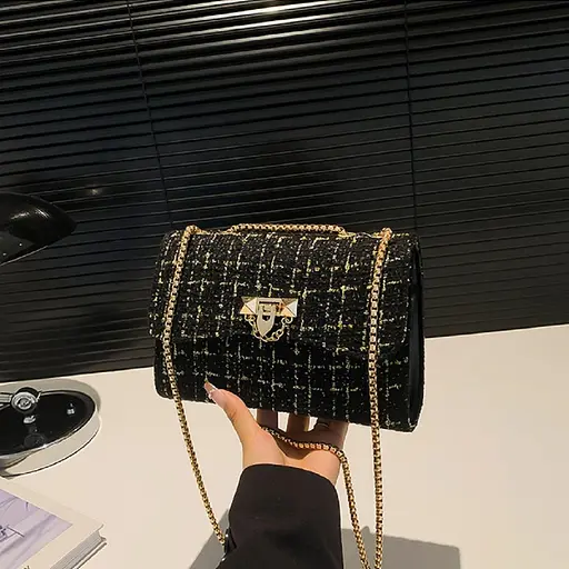 Твидовая сумка на цепочке с клапаном Lilly P2-1401-1A