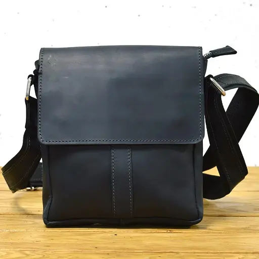 Чоловіча шкіряна сумка через плече TARWA 23х19х5 см sum0025753 - фото 1