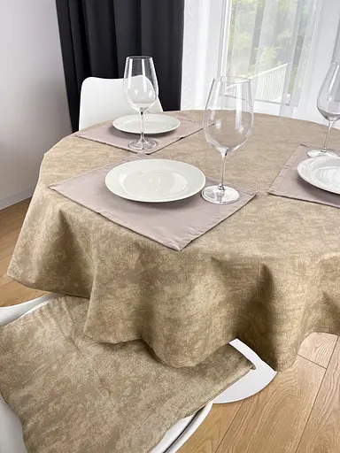 Водовідштовхувальна скатертина Мармур капучіно 130х100 см (+ 2 серветки 30х40 см) - фото 3