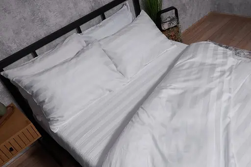 Комплект постільної білизни Moon&Star Satin Premium Royal White King Size 220x240 см наволочки 4х50х70 см - фото 4