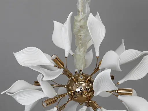 Декоративная подвесная люстра с фарфоровыми элементами, 12 ламп, золото. - фото 4