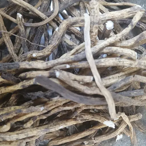 100 г чемериця/кукольник коріння сушене - свіжий урожай