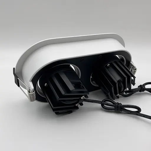 Встраиваемый светильник Skarlat RSL74090-2 2x10W WH+BK 3000K - фото 4