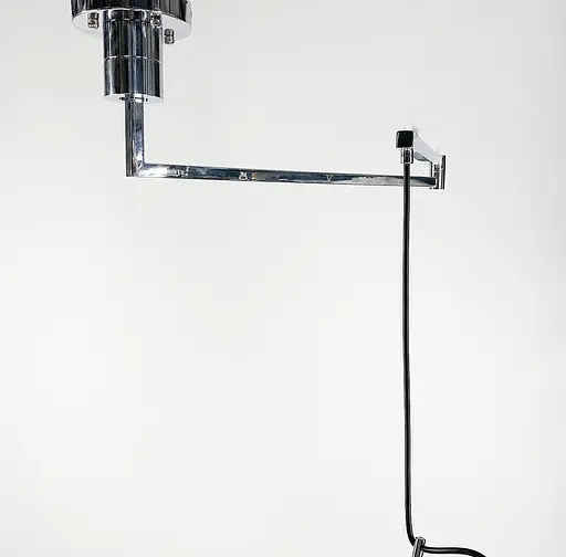 Стильна хромована люстра Line.F J 205-350 - фото 3