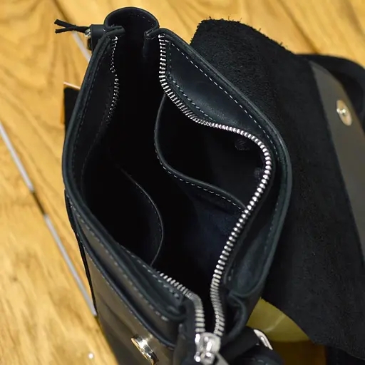 Кожаная мужская сумка через плечо TARWA 23х19х5 см nsa0001291 - фото 4