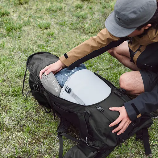 Рюкзак туристичний Naturehike Helium CNK2450XB014 (70 л) Чорний L - фото 9