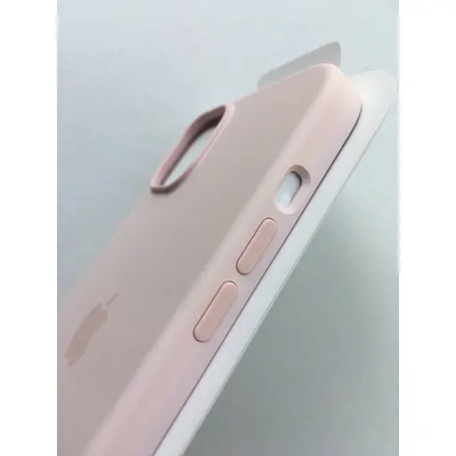 Оригинальный силиконовый чехол Apple Silicone Case MagSafe для iPhone 14 Plus Light Pink (MPT73ZE/A) - фото 5
