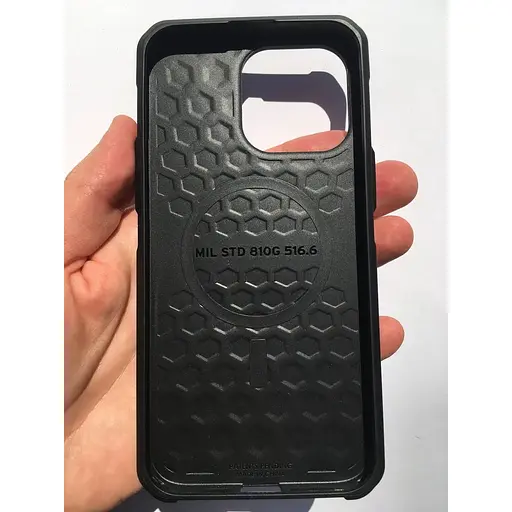 Оригинальный противоударный чехол UAG Metropolis LT MagSafe для iPhone 16 Pro Max Kevlar Black  - фото 3
