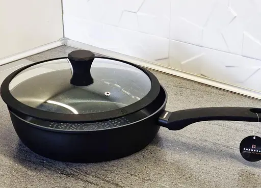 Сковорода глубокая Edenberg EB-3491 с крышкой с алмазным напылением и индукционным дном 2.4 л 24 см - фото 7