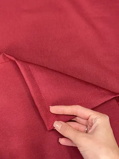 Водовідштовхувальна скатертина новорічна Бордовий однотон 180х120 см - фото 6