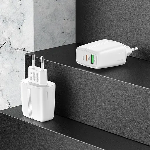 Блок і кабель Lightning Hoco N11 Powerful dual port PD20W+QC3.0 Type-C - фото 7