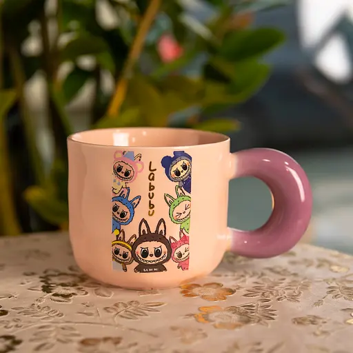 Кружка фарфоровая LABUBU Brighten Your Day 400 мл розовый FM-22B - фото 2