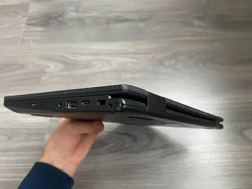 Ноутбук Lenovo ThinkPad 11e 11.6" (i5-7Y54 / 8GB / SSD 256GB) Refurbished - фото 4