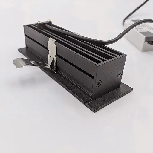 Вбудований світильник Skarlat RSL74166 9×2W BK+GD 4000K - фото 5