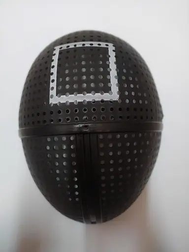 Маска наглядача гра у кальмара G-Toys Squid Game чорна - фото 4