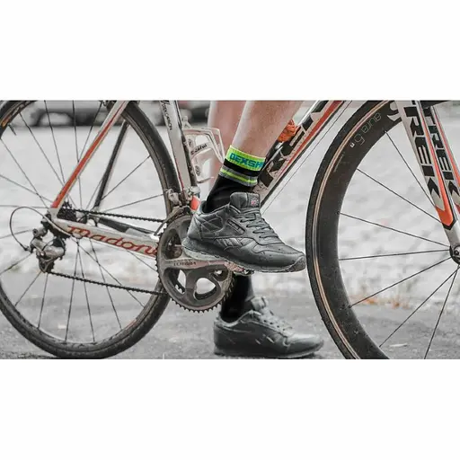 Носки DexShell Pro visibility Cycling водонепроницаемые XL 47-49 с зеленой полоской - фото 11