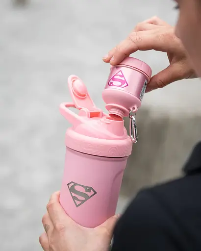 Контейнер для спортивного харчування Smart Shake Whey2Go DC 110 мл, Supergirl - фото 3