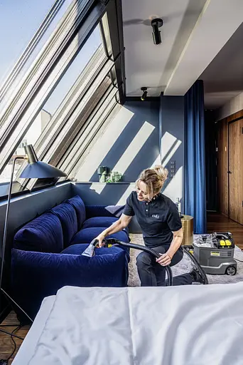 Пилосос миючий Karcher Puzzi 8/1 професійний - фото 7