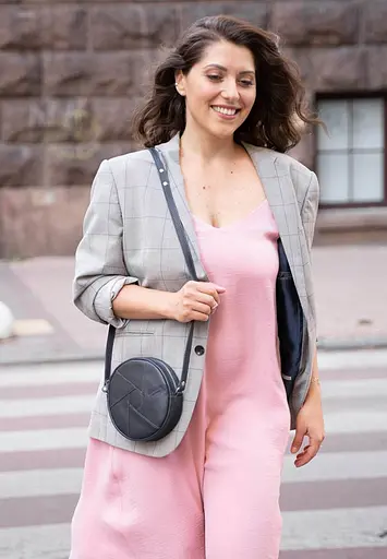 Кожаная круглая женская сумка Бон-Бон темно-синяя - фото 2