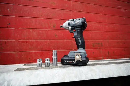 Гайковерт ударный Graphite Energy+ 18В бесщеточный 2600 об/мин 330 Нм 1/2" 0.9 кг без АКБ и ЗП - фото 2