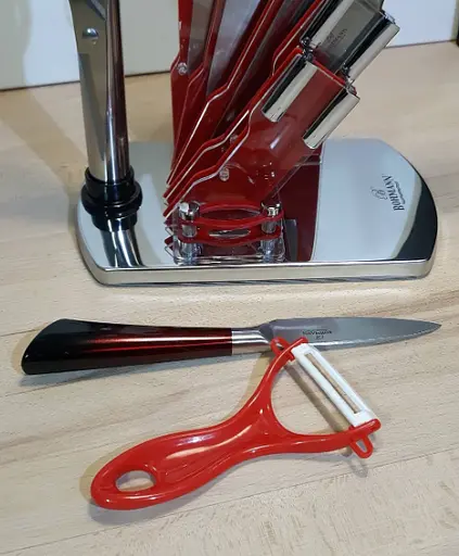 Набор ножей для кухни с подставкой Bohmann BH 8004-09 кухонные ножи и подставки красный - фото 3