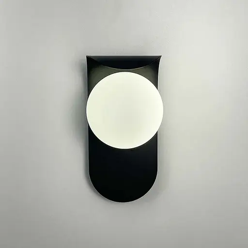 Бра із білим плафоном у чорному корпусі 25х12 см Арт. W 083/1 BK Line F - фото 3