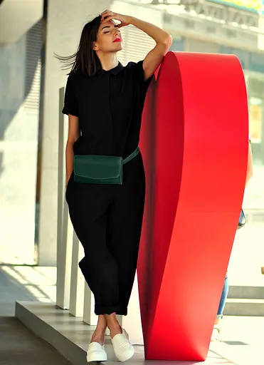 Женская кожаная сумка Элис зеленая crazy horse - фото 10