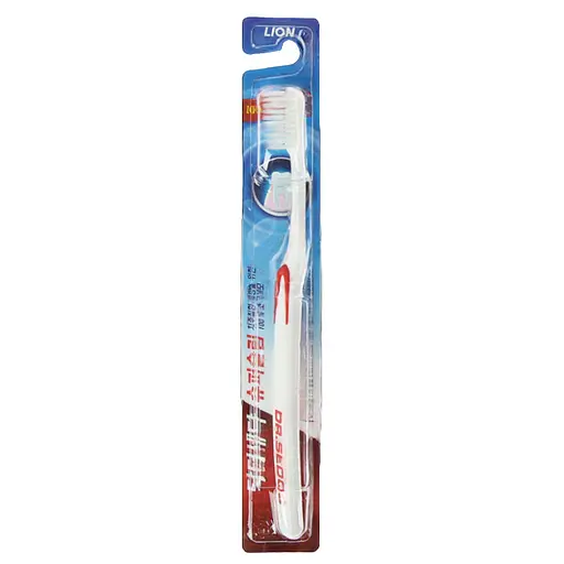 Зубна щітка для слабких ясен Lion Dr.Sedoc Super Slim Toothbrush м'яка щетина червона 1 шт. - фото 1