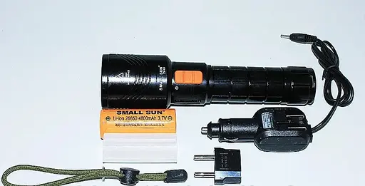 Ліхтар ручний Small Sun ZY-K4-T6 електро-zoom + ЗУ220В/12В (2х18650) 5 режимів - фото 2