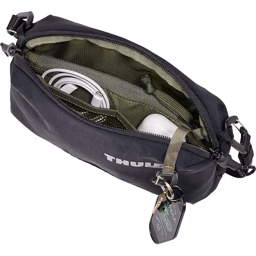 Наплічна сумка Thule Paramount Crossbody 2L Black (TH 3205005) - фото 5