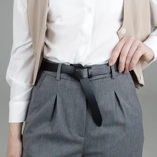 Ремінь жіночий шкіряний-вузол без пряжки чорний SF-258 (125 см) - фото 1