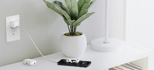 Belkin Зарядний пристрій мережевий 30Вт USB-С PD PPS, кабель USB-С > USB-C, 1 м, PVC, білий - фото 2