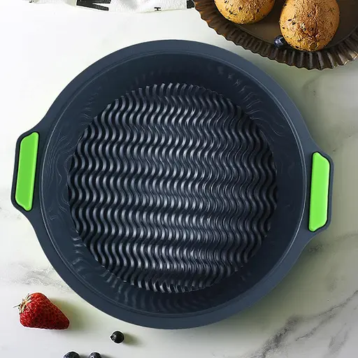 Форма для тортів та пирогів кругла силіконова з рифленим дном та ручками Ø 24.5 см, Kitchen Master Чорний 86048 - фото 8