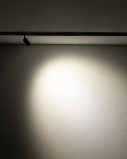 Магнитный трековый светильник Nowodvorski 11714 NANO-LVM Spot Zoom LED 1x5W 3000K 290Lm IP20 черный - фото 3