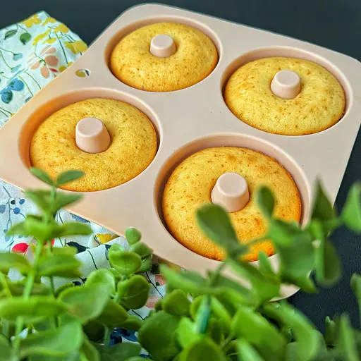 Форма квадратна силіконова для випічки пончиків та печива на 4 комірки 23.5х23.5х2 см, A-plus Сірий 86249 - фото 5