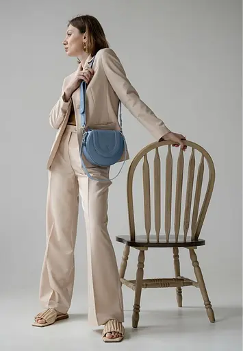 Женская кожаная сумка Mandy голубая - фото 3