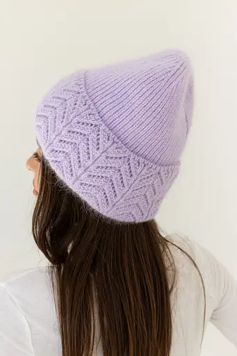 Женская вязаная шапка Ангора Ажур с флисовой подкладкой 60% ангора Сиреневый - фото 2