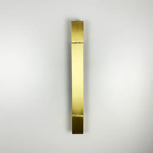 Сучасні лінійні бра в латунному кольорі Line F довжина 49 см Арт. WB1/490 AB - фото 7