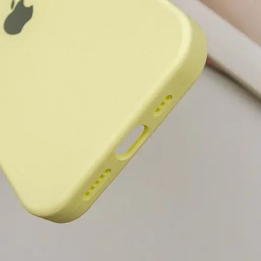 Чехол Epik Silicone Case Full Protective AA для Apple iPhone 16, 6.1 Желтый/Mellow Yellow - фото 7