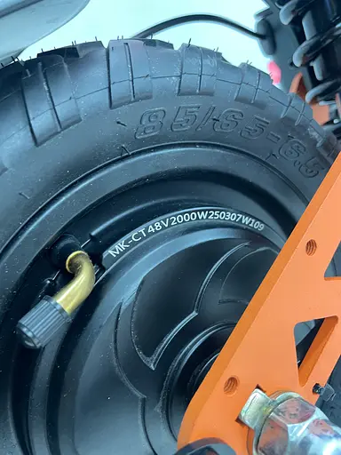 Электросамокат Kugoo E-scooter Двухмоторный (4000W, 48V, 24Ah) - фото 10