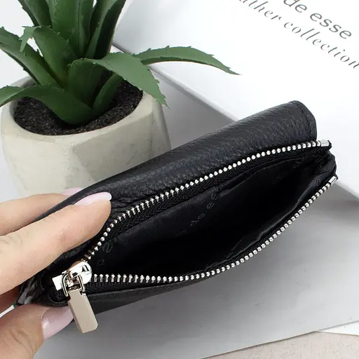 Гаманець жіночий шкіряний De Esse LC89262-F9901 на магніті чорний - фото 6