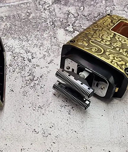 Электробритва-шейвер VGR V-336 (LCD-дисплей, аккумуляторная, USB-C) - фото 4