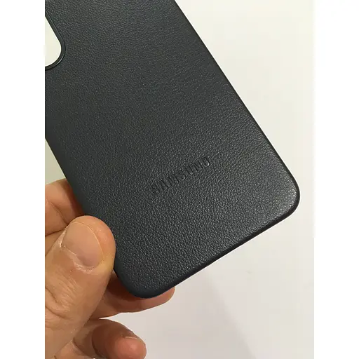 Оригинальный противоударный кожаный чехол Kindsuit Case для Samsung Galaxy S25 (6.2") Black EF-VS931PBEGWW - фото 11