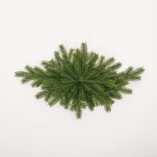 Новорічна хвойна гірлянда лита  Lugi TD-NSTGR1 зелена Північна зірка 60х35 см