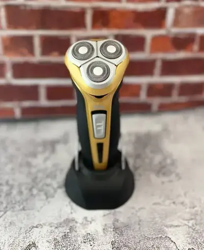 Электробритва роторная DSP 60015 (водонепроницаемая, с зарядной базой, 3D-головки) - фото 4