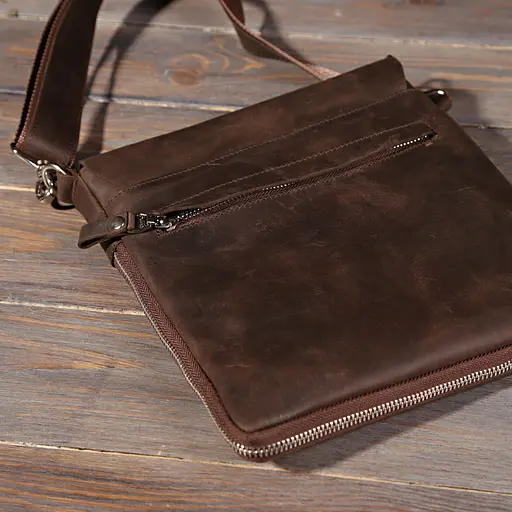 Чоловіча шкіряна сумка SHVIGEL 22х25,5х3-6,5 см sum0012622 - фото 6