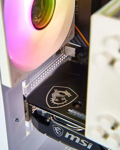 Компьютер Instagram by CompX_466 (RTX 5050, Ryzen 5 5600, DDR4 16 Гб, SSD 1 ТБ) - фото 6