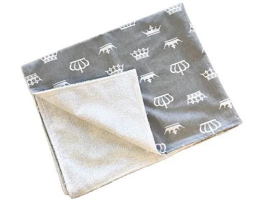 Непромокаемая пеленка Moontime "Короны на сером" - фото 1