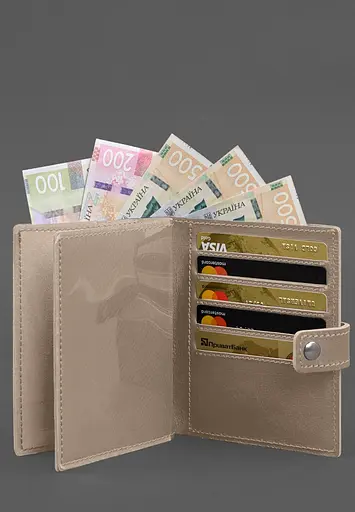 Кожаная обложка-портмоне на паспорт с гербом Украины 25.1 Светло-бежевая - фото 6