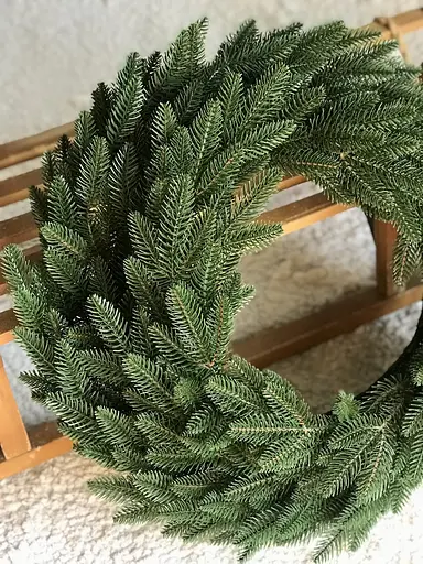 Венок хвойный рождественский Hvoya Classic литой зеленый 60 см - фото 6